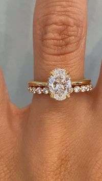 Isabella & Vic - Beautiful Yellow Gold Wedding Ring Set with 1ct Oval Diamond [Video] | Wedding rings sets gold, Wedding rings engagement, Dream engagement rings