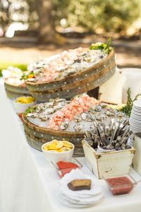 Park Avenue Catering || Oyster Bar! Great for cocktail hour at any of our Milestone Properties