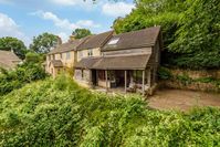 3 bedroom character property for sale in Rooksgrove , Rodborough, Stroud, GL5