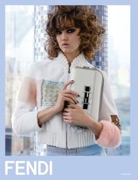 Photo Lindsey Wixson by Karl Lagerfeld for Fendi S/S 2015