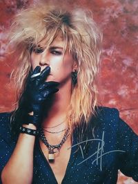 8x10 photo signed by Duff McKagen. This is an Authentic Autograph with an A-1 Authentics COA. See attached pictures, this is the exact item you will receive. Clear quality photo of Duff. Please message with any questions you have. Ships safely packaged in a plastic soft sleeve with heavy backing USPS