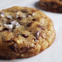 Chewy Pecan Chocolate Chip Cookies with Caramel aka Turtle Cookies are a delicious combination of salty and sweet and soft and crunchy.