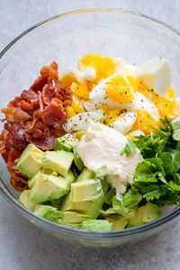 Creamy Avocado Egg Salad with Crispy Bacon – Easy, nutritious, and SO delicious! This chunky avocado egg salad is made with simple ingredients from your pantry.