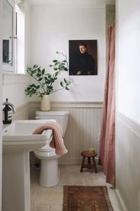 25 Best Beadboard Bathroom Ideas That Never Go Out of Style