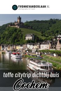 Een weekend Cochem is zo’n leuke afwisseling in de wekelijkse werk-school-routine. Vanuit onze hoek van Nederland zijn we er in zo’n tweeëneenhalf uur, dus ideaal als je vrijdagmiddag wilt vertrekken en daarna twee volle dagen wilt genieten van Cochem en de Moezel. In de herfst is het hier natuurlijk schitterend, met alle kleurenpracht van de natuur, maar een weekend Cochem in het late voorjaar is helemaal perfect.