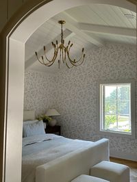 cottage inspried bedroom wallpaper bedroom