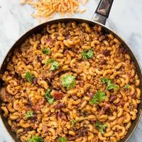 Homemade Cheesy Chili Mac Skillet - The Kitchen Magpie