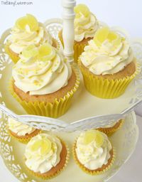 Lemon Cupcakes with Lemon Curd Filling - The Baking Explorer