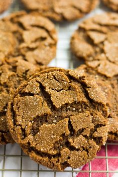 some cookies are cooling on a wire rack