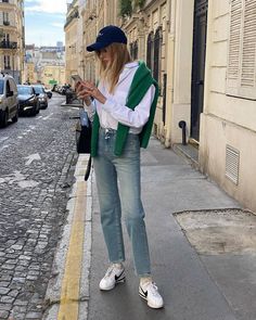 Normcore Outfits, Normcore Fashion, Weekend Looks, Nyc Outfits, City Outfits, Paris Outfits, Outfit Inspiration Fall, Autumn Outfit