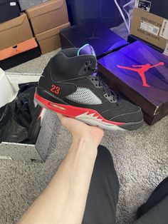 Size 8.5 - Jordan 5 Retro Top 3 Black 2020. Worn Lightly W/ Original Box. Very clean. More than happy to provide more pictures upon request ! Thank you for looking. Retro 5 Jordans, Nike Air Jordan Retro, Retro Tops, Jordan 5, Air Jordans Retro, Jordan Retro, Swag Shoes, Nike Air Jordan, Air Jordans