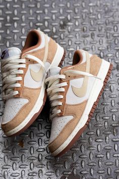 All Sales are Final on Nike and Jordan Products. Essential Sneakers Men, Everyday Shoes Men, Retro Sneakers Mens, Men’s Casual Shoes, Tan Nike Shoes, Shoes For Guys, Nike Air Force Men, Mens Shoes Casual, Shoes For Man