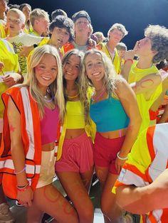 Country Club Outfit Football Game, Football Szn Outfits, 80s Theme Football Game Outfit, Glow Out Football Game Outfits, Glow Football Game Theme, Construction Theme Football Game Outfits, Neon Game Theme, Neon Homecoming Theme Outfits, Neon Lights Outfit