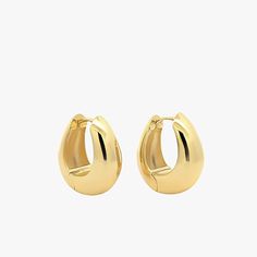 Old Money Earrings, Golden Hoop Earrings, Golden Hoops, Golden Earrings, Jewelry Earrings Hoops, Pretty Jewellery, Old Money, Cute Jewelry, Beyonce