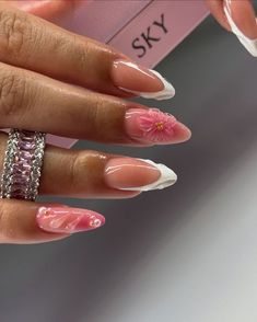 Flowers On Nails Simple, Simple 3d Nails, Pink And White Birthday Nails, Cute Pink Almond Nails, Simple Pink Nail Designs, Classy Gel Nails, Feminine Nails, Acrylic Toe Nails, Swarovski Nails