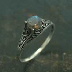 The Cinderella Ring--Labradorite Ring--Antique Style Ring--Silver Vintage Style Filigree Engagement Hot Rings, Fancy Objects, Labradorite Wedding Ring, Cinderella Ring, Labradorite Ring Silver, Labradorite Engagement Ring, Hexagon Jewelry, Medieval Rings, Antique Style Rings