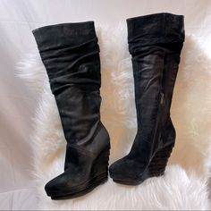 Beautiful Gently Used Luxury Le Silla High Wedge Boots, Zipper On Inside Leg Cannot Locate Size, Bottom Of Boot Measures 8 Inches From Toe To Heel And Boots Measure 20 Inches High, Heel Is 5.5 Inches At Highest Point. Gorgeous Boots! Small Feet!! Le Silla Shoes, Gorgeous Boots, Boots Zipper, High Wedges, Dream Board, Pretty Shoes, Christmas 2024, Wedge Boots, Suede Boots