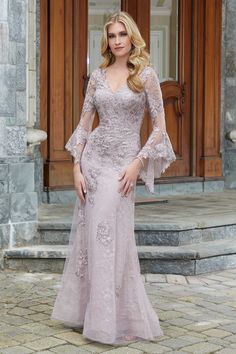 Looking for a show-stopping dress for your next formal occasion? Check out the Morilee 72719. This gorgeous gown features embroidery on net over chantilly lace, giving you a feminine and elegant look that is sure to turn heads. Whether you're attending a wedding, or another special event, this dress is sure to make you feel like a queen. Madeline Gardner, Dusty Lilac, Sheath Gown, Dress Guide, Lace Dress Long, Mother Of The Bride Dress, Chantilly Lace, Wedding Bridesmaid Dresses, Up Girl