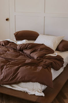 summer home aesthetics, modern farmhouse interior, french country cottage, Sateen duvet cover, sateen duvet, sateen duvet set, sateen bedding duvet covers, duvet covers, duvet covers aesthetic, cotton sateen duvet cover, essential sateen duvet cover, Bedding aesthetic, bedroom inspirations, Candle Canvas, Color Stories, Bed Duvet Covers, Duvet Sets, The Challenge, Duvet Insert, Sangria, Smooth Texture, Choose Colors