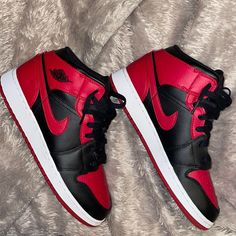 Unfortunately, Does Not Come With Box. However, Never Worn. Nike Red, Red And Black Jordans, Black And Red Jordans, Air Jordans Women Red And Black, Jordan 1 Red And Black, Black And Red Air Jordans, Jordan 1 Red, Air Jordan 1 Red And Black, Red And Black Retro Jordans