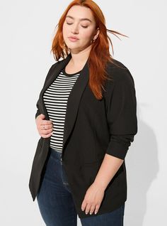 Parker Studio Crepe Blazer Plus Size Professional, Teal Blazer, Shawl Collar Blazer, Crepe Blazer, Plus Size Blazer, New Street Style, Lightweight Blazer, Casual Night Out, Plus Size Black