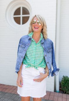 How to Do the J.Crew Sleeve Roll & Other Outfit Zhushing Tricks - Hi Sugarplum! Casual Weekend Outfit, Denim Jacket Outfit, Over 50 Womens Fashion