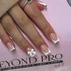 Amazon.com: BABALAL French Tip Press on Nails Short Square Fake Nails White Glue on Nails Cute Bow Acrylic Nails 24Pcs Stick on False Nails for Women and Girls : Beauty & Personal Care Acrylic Manicure, Fake Nails White, Nails Solid, Pink Designs, Nails 3d, Valentine Nails, Manicure Diy