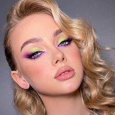 Beautiful and bold makeup in lime green and purple with glossy lips by @d.aleksandria on the model @kr_anastasias Tag someone who would like this makeup If you recreate this makeup or you have any makeup that you want to show us tag us in your post or story and we will repost your makeups! En Español Maquillaje hermoso y atrevido en verde lima y morado con labios brillantes hecho por @d.aleksandria en la modelo @kr_anastasias Etiqueta a alguien a quien le gustaría este maquillaje Si Verde Lima, Bold Makeup, If You