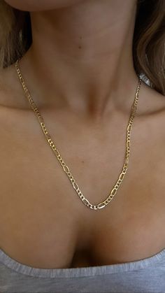 14K Yellow Gold Figaro Chain 22 inches 6.4 Grams 4mm Gold Figaro Chain, Figaro Chain Necklace, Figaro Chains, Figaro Chain, Jewelry Inspo, Gold Chain, Chain Necklace, Bee, Yellow Gold