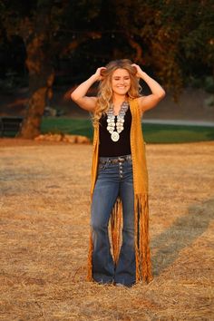 Country Concert Outfits, Look Boho Chic, Cowgirl Outfit, Southern Outfits, Country Style Outfits, Western Wear Outfits, Cute Country Outfits