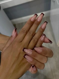 Square Nail Designs Dark Colors, Long Nails Autumn, Brown French Nails With Design, Brown On Brown French Nails, Brown Nails Acrylic French Tip, French Square Nails Design, Mocha French Tip Nails, Brown Tip French Nails, Chocolate Brown French Tip Nails