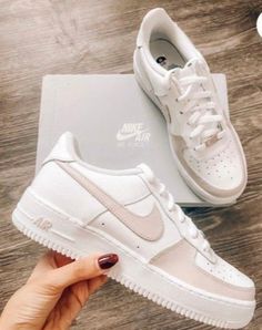 Beige Color Block and Outline Custom AF1 Handmade - Etsy Beige Af1, Beige Nike, Sneakers Trendy, Nike Shoes Air Force, Beige Sneakers, Trendy Shoes Sneakers, White Nike Shoes, Dr Shoes, Nike Fashion Shoes