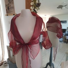 Bolero - stole in burgundy polyester organza, knot in front, or wrap-over, 3/4 sleeves, large shawl collar, one size. Bolero - stole in synthetic organza. You can wear it with the knot in front, or as a wrap with the knot in the back. Many colors possible. Unique size. #laurinemasset_wedding #laurinemasset_accessory #laurinemasset_woman #laurinemasset_creations Wedding Shrug, Shrugs And Boleros, Shawl Collar, The Knot, Halloween Shopping, Shawl, Porter, Knot, Art Collection