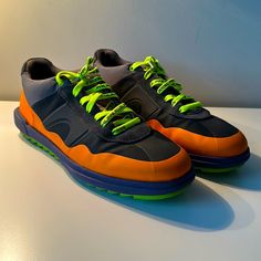 Beautiful Colors, Highlighter Green Laces With Multi Color Orange Base. Excellent Look. Trendy And Fashionable. Excellent Condition. Green Highlights, Green Lace, Orange Black, Orange Color, Like New, Beautiful Colors, Athletic Shoes, Multi Color, Men's Shoes