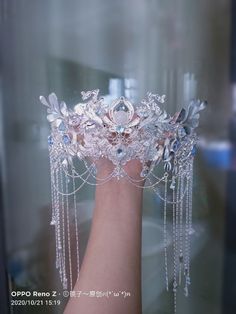 Fantasy Crown, قلادات متدلية, Crown Aesthetic, Beautiful Tiaras, Headpiece Jewelry, Magical Jewelry, Kraf Diy, Gowns Prom, Crystal Crown