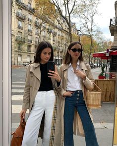 Paris Spring Outfit, Paris Outfit Ideas, Parisian Outfits, Paris Chic, 사진 촬영 포즈, Europe Outfits, London Outfit, Transition Outfits, Paris Outfits