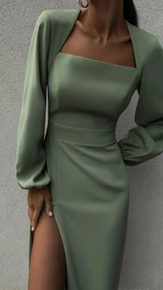 Split Dress Thigh, Side Split Dress, Fitted Bodycon Dress, Long Green Dress, Women Long Sleeve Dress, Dope Outfits, Classy Dress, Split Hem, Collar Dress