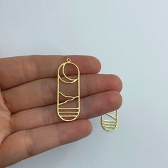 Material; Brass Size: 15x41mm Hole Size: 1.5mm Plating: 24k Shiny Gold Plated All of our products are manufactured by us. If you want to order more products in stock, you can freely contact us. Our Products; -Nickel-free -Lead-free -High quality If you have any questions, feel free to contact us. You can read the explanations and policies for return and exchange conditions and contact us. Luxury Packaging Design, Laser Cut Wood Crafts, Brass Bar, Laser Cut Jewelry, Laser Cut Earrings, Earring Charms, Brass Charms, Moon Charm, Laser Cut Wood