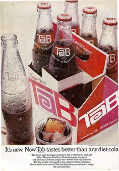 an advertisement for pepsi soda with six bottles in the box and one empty glass on the table