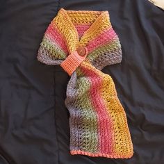 Beautiful, Handcrafted Keyhole Scarf, Gorgeous Colorway. Workable Button,Button, Be Worn On Either Side.. Perfect Fall Or Winter Scarf. New Without Tags. Book Scarf, Fancy Scarf, Tie Dye Scarves, Crochet Triangle, Triangle Scarf, Triangle Shawls, Knit Infinity Scarf, Lightweight Scarf, Crochet Woman