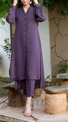 Chifon Dress, Design Kurta, Stylish Kurtis Design, Latest Dress Design, Simple Kurta Designs, Salwar Kamiz