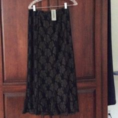 Bronzed Lace Overlays Solid Black Skirt. Bias Cut, Elastic Waistband. Thrifted Maxi Skirt, Thrifting Manifestation, Plus Size Alternative Fashion, Goth Skirts, Thrift Wishlist, Holiday Skirt, 80s Skirt, 70s Skirt, Holiday Skirts