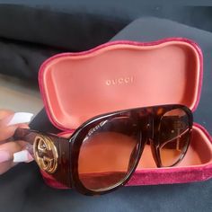 Glasses 2000 Glasses, Christian Dior Slides, Dior Slides, Glasses Mask, Gucci Frames, Sunglasses Aesthetic, Gucci Eyeglasses, Gucci Slides, Black Round Sunglasses