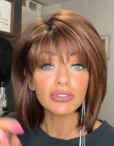 Layered Haircut With Extensions, Hair For Heart Shaped Face, Choppy Bob Hairstyles For Fine Hair, Bob Hairstyles With Bangs, Short Shag, Choppy Bob Hairstyles