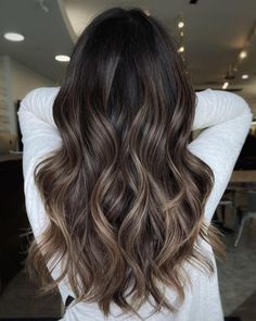 Mushroom Brown Hair Color, Mushroom Brown Hair, Balyage Long Hair, Dark Brown Hair Balayage, Brown Hair Color Ideas, Mushroom Hair, Black Hair Balayage, Mushroom Brown, Dark Brunette Hair