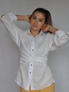 Fall Fashion Women, White Wrap Blouse, Business Clothing, Knotted Shirt, Kimono Shirt, Womens Outfits, White Linen Shirt, Wrap Shirt