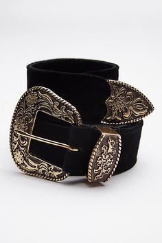 Botas Western, Moda Hippie, Buckle Outfits, Cowboy Belt, Estilo Country, Western Belt Buckles, Western Belt, Suede Belt, Metal Belt