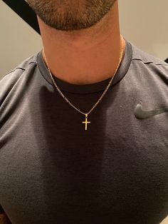 Man With Cross Necklace, Mens Gold Chain Necklace With Cross, Gold Cross Necklace For Men, Small Chain Men, Cross Chain Necklace Men, Guy Chains Necklace, Gold Chain With Cross For Men, Gold Necklace With Cross, Cross Necklace For Boys