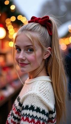 Christmas Hairstyles For Teens, Christmas Ponytail, Easy Christmas Hairstyles, Holiday Hairstyles Easy, Holiday Hair Clips, Christmas Hairstyle, Cool Braids