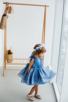 Blue And Yellow Dress, Baby Birthday Dress, Glitter Birthday Parties, Infant Flower Girl Dress, Glitter Birthday, Pageant Dress, Glitter Dress, Fancy Hairstyles, Festival Dress